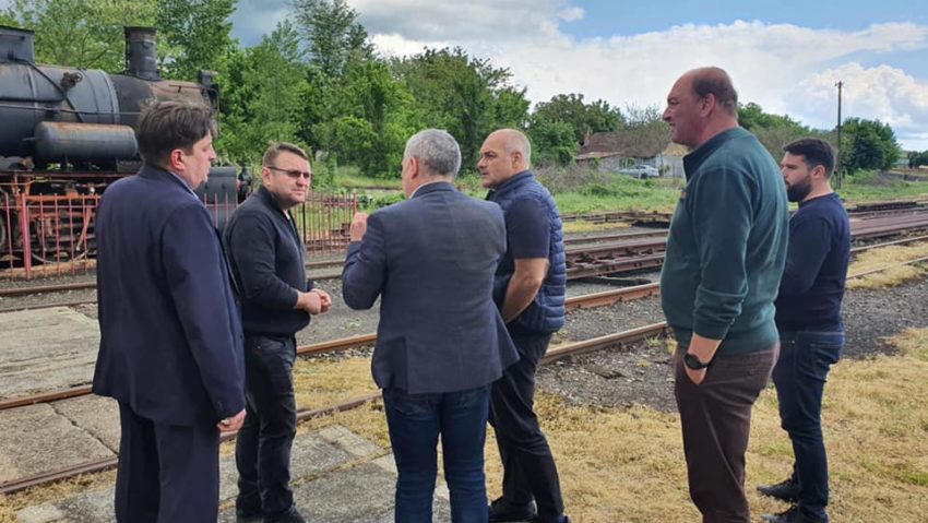 Romeo Dunca: Una dintre cele mai frumoase căi ferate din Europa merită să-și reia strălucirea, așa că ne-am propus să o repunem în valoare Romeo Dunca: Una dintre cele mai frumoase căi ferate din Europa merită să-și reia strălucirea, așa că ne-am propus să o repunem în valoare