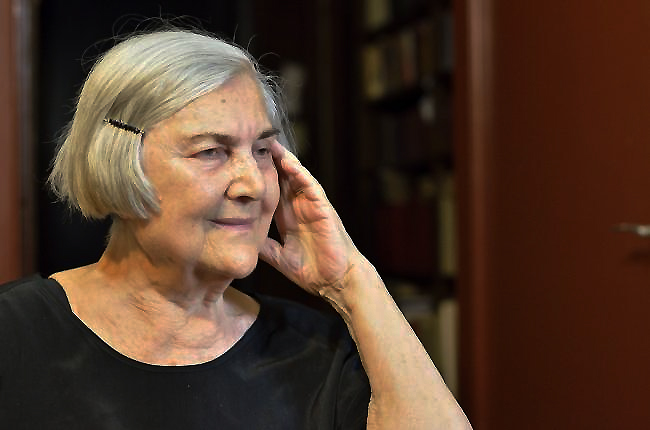 [FOTO] Astăzi, limba și literatura română a rămas orfană de Ileana Vulpescu…