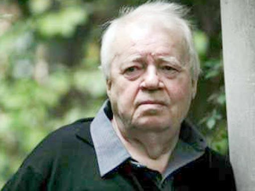 [FOTO] In memoriam: „Frumosul nebun al marilor orașe”, Fănuș Neagu… un personaj la fel de cunoscut pe stadion și la teatru, care a vorbit cu oamenii şi s-a tutuit cu sfinţii!