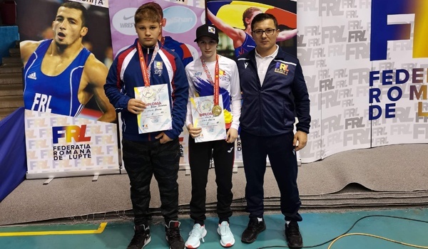 [FOTO-AUDIO] Luptătoarea reșițeană Elvira Drăgan, campioană națională, va reprezenta România la Campionatul European Under 15