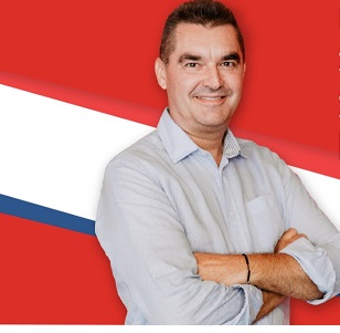 [AUDIO] Mirel Patriciu Pascu, noul primar al Bocşei: Consider că am câştigat experienţă şi sunt capabil să pun rotiţele acestui oraş în funcţiune