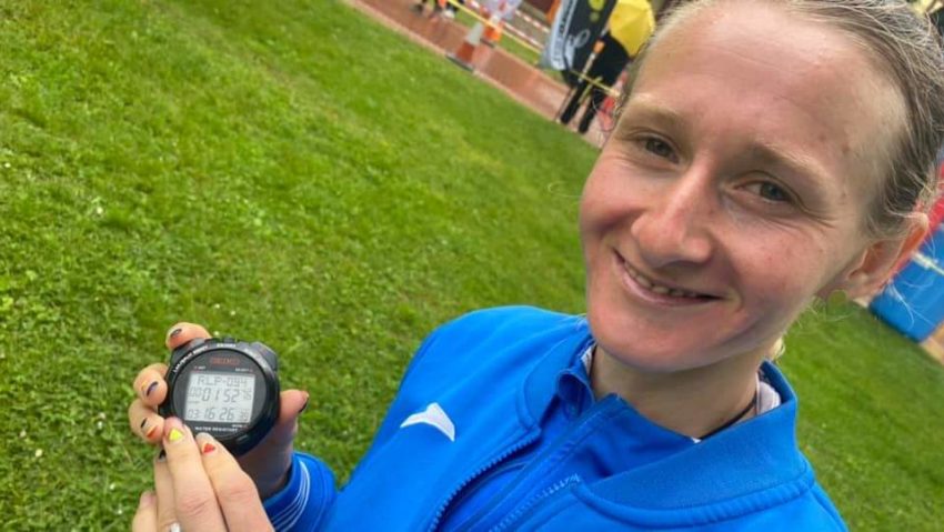 [FOTO-AUDIO] Atleta Liliana Dragomir din Caransebeș, record național la 50 km: este cel mai important rezultat al carierei de până acum