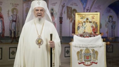 Patriarhul Daniel: Prin Învierea Sa din morţi, nu doar a biruit moartea, ci a biruit şi Iadul ca existenţă însingurată şi izolată şi cu strălucirea sufletului său îndumnezeit a adus iubire în locul însingurării şi lumină în locul întunericului