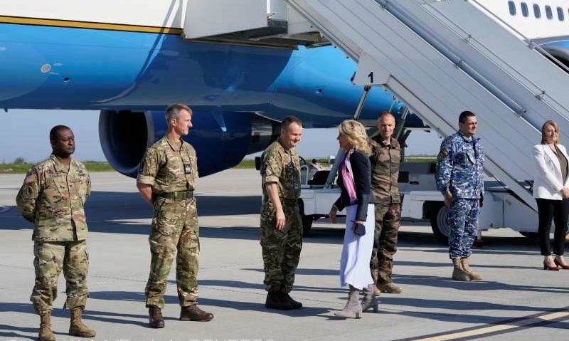 VIDEO Prima Doamnă a SUA, Jill Biden, şi-a început vizita în România VIDEO Prima Doamnă a SUA, Jill Biden, şi-a început vizita în România