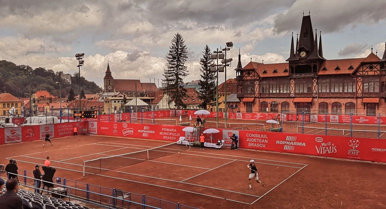 Tenis: Cinci românce în optimile turneului ITF de la Brașov Tenis: Cinci românce în optimile turneului ITF de la Brașov