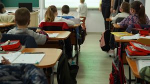 Elevii intră în vacanță vineri: calendar complet al anului școlar 2025–2026 stabilit de Ministerul Educației
