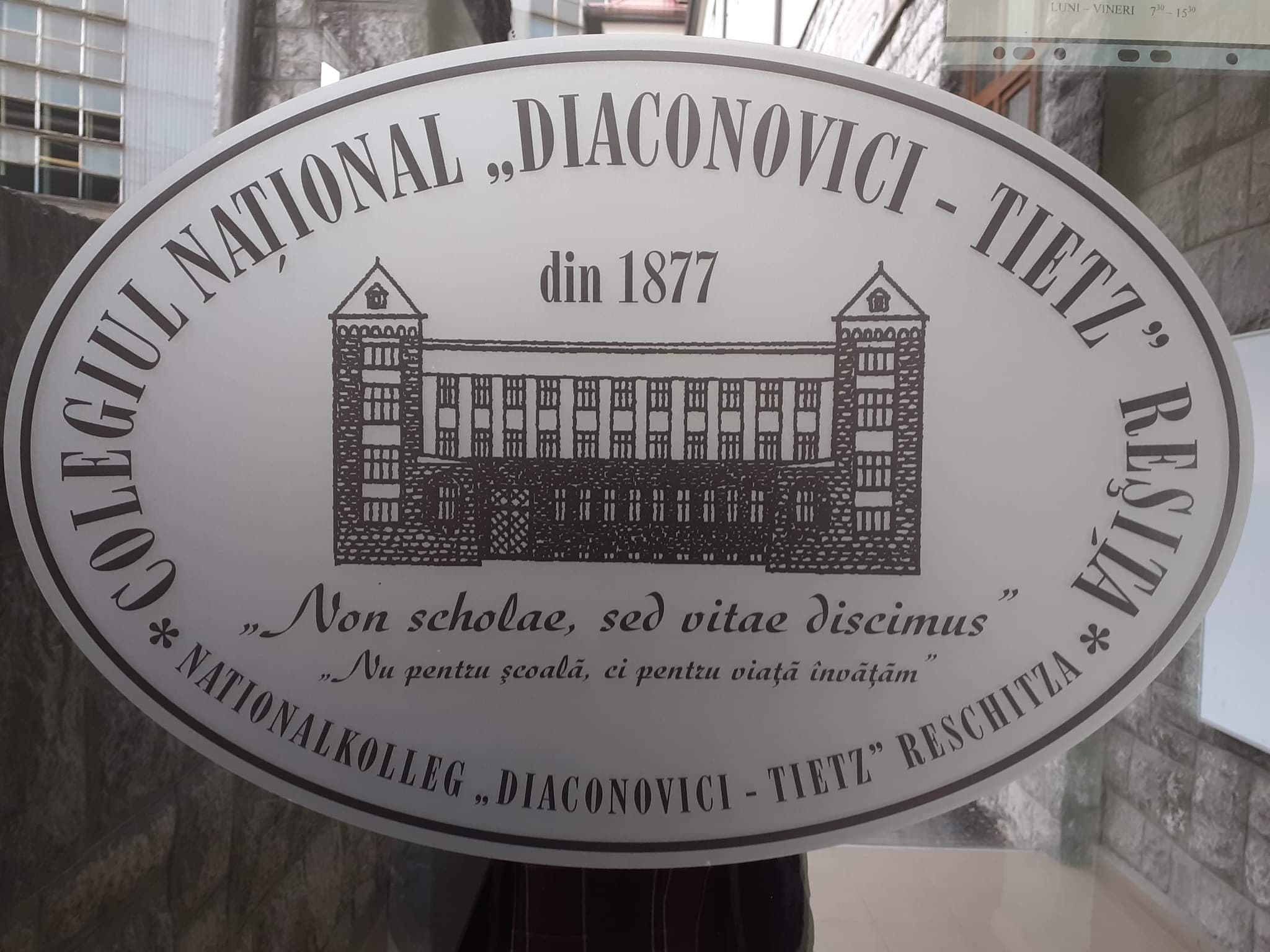 Colegiul Național „Diaconovici-Tietz” Reșița sărbătorește 149 de ani de educație și tradiție