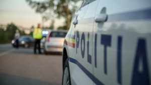 Sute de polițiști și pompieri, mobilizați în Mehedinți de Sfânta Maria
