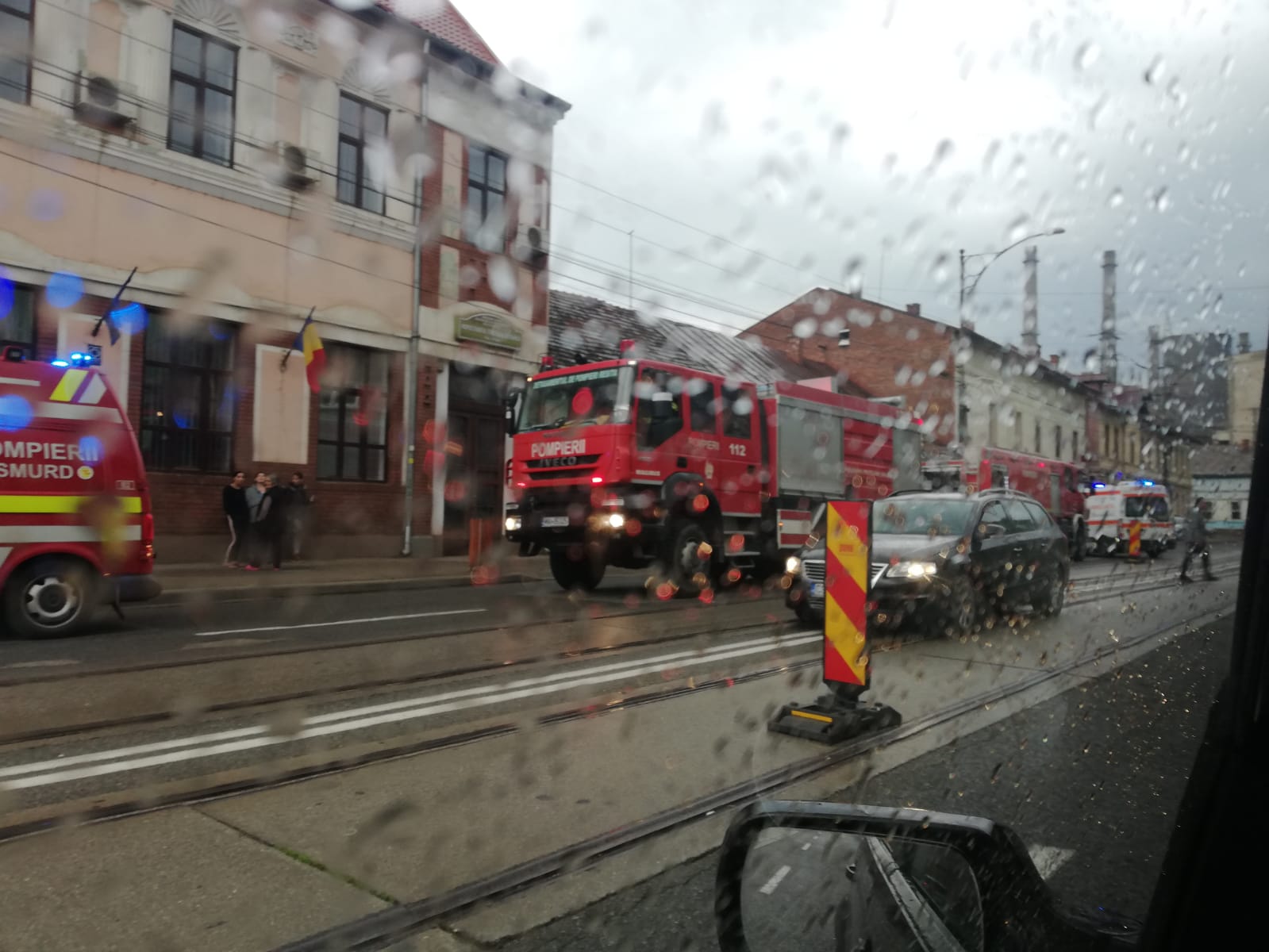 Incendiu pe strada Traian Lalescu din Reşiţa Radio România Reșița photo