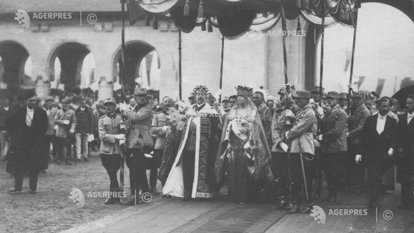 Alba Iulia celebrează 100 de ani de la încoronarea Regelui Ferdinand I şi a Reginei Maria Alba Iulia celebrează 100 de ani de la încoronarea Regelui Ferdinand I şi a Reginei Maria