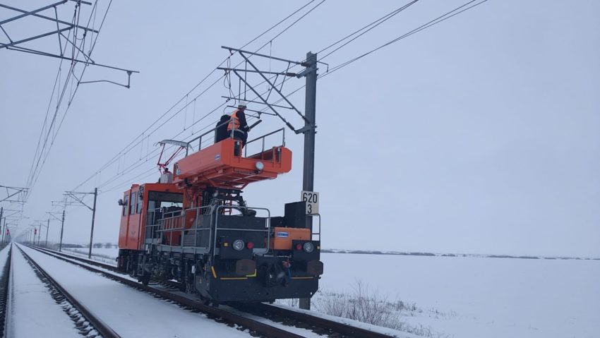 Trafic feroviar adaptat la condiţiile meteo nefavorabile; trenurile înregistrează întârzieri în Gara de Nord Trafic feroviar adaptat la condiţiile meteo nefavorabile; trenurile înregistrează întârzieri în Gara de Nord