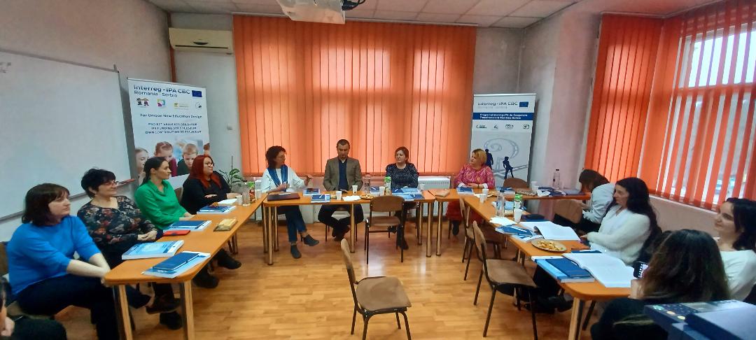 [AUDIO] ”For Unique New Education Design”, un model educațional și ...