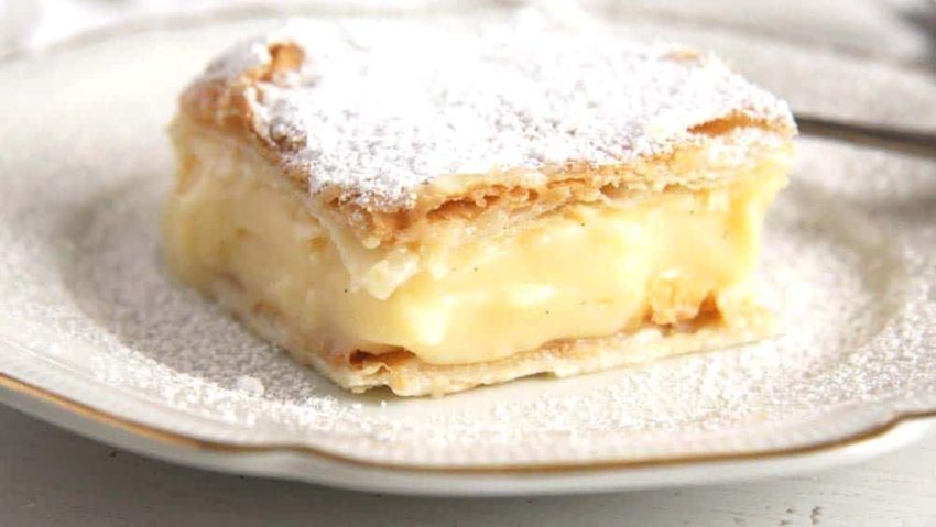 Rețeta dulce de bucătărie: Cremșnit Rețeta dulce de bucătărie: Cremșnit