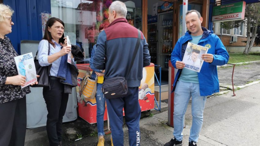 Solidaritatea Sanitară a organizat proteste şi la spitalele din Reşiţa şi Caransebeş Solidaritatea Sanitară a organizat proteste şi la spitalele din Reşiţa şi Caransebeş