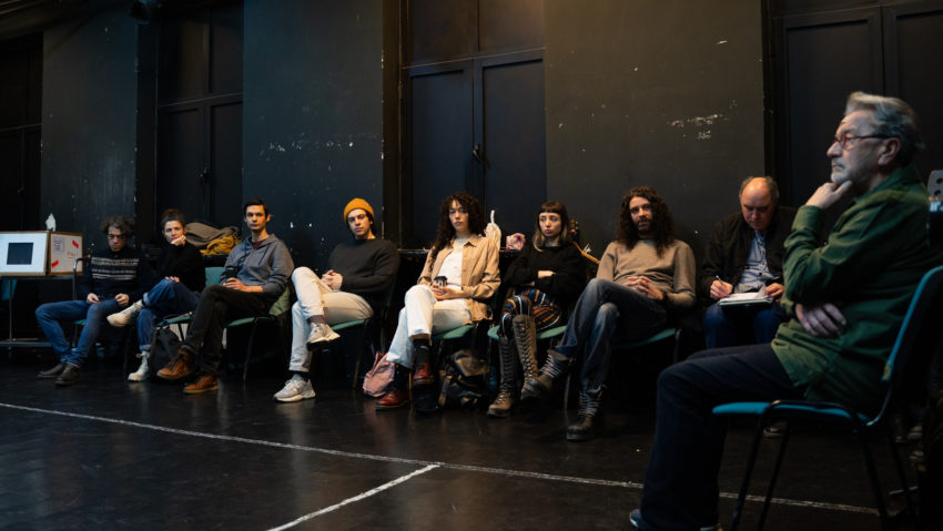 Prima producție a Teatrului German Timişoara din 2024 este „Slugă la doi stăpâni” de Carlo Goldoni – o piesă clasică din repertoriul mondial Prima producție a Teatrului German Timişoara din 2024 este „Slugă la doi stăpâni” de Carlo Goldoni – o piesă clasică din repertoriul mondial