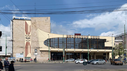 Bărbat bătut şi prădat de patru paznici ai gării din Timișoara