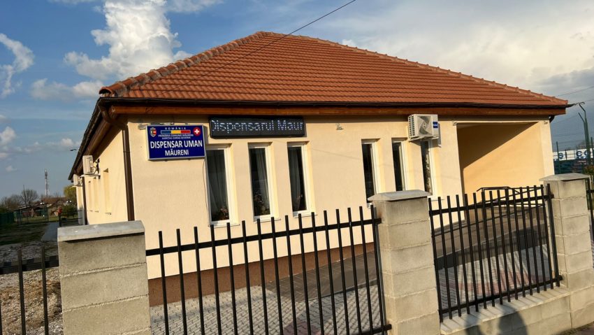 Noul dispensar din Măureni va putea funcţiona şi ca un centru medical de permanenţă Noul dispensar din Măureni va putea funcţiona şi ca un centru medical de permanenţă