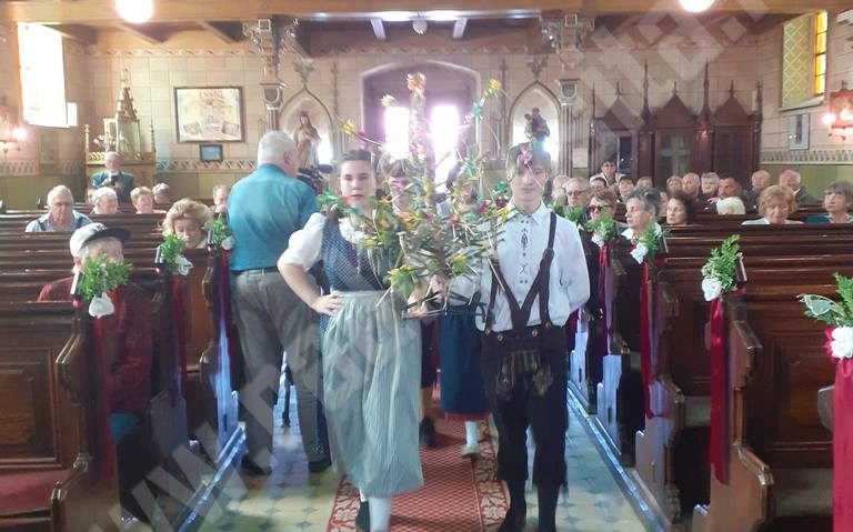Kirwai la Steierdorf: Etnicii germani din Banatul de Munte – păstrători ai tradiţiilor, din nou în sărbătoare! Kirwai la Steierdorf: Etnicii germani din Banatul de Munte – păstrători ai tradiţiilor, din nou în sărbătoare!