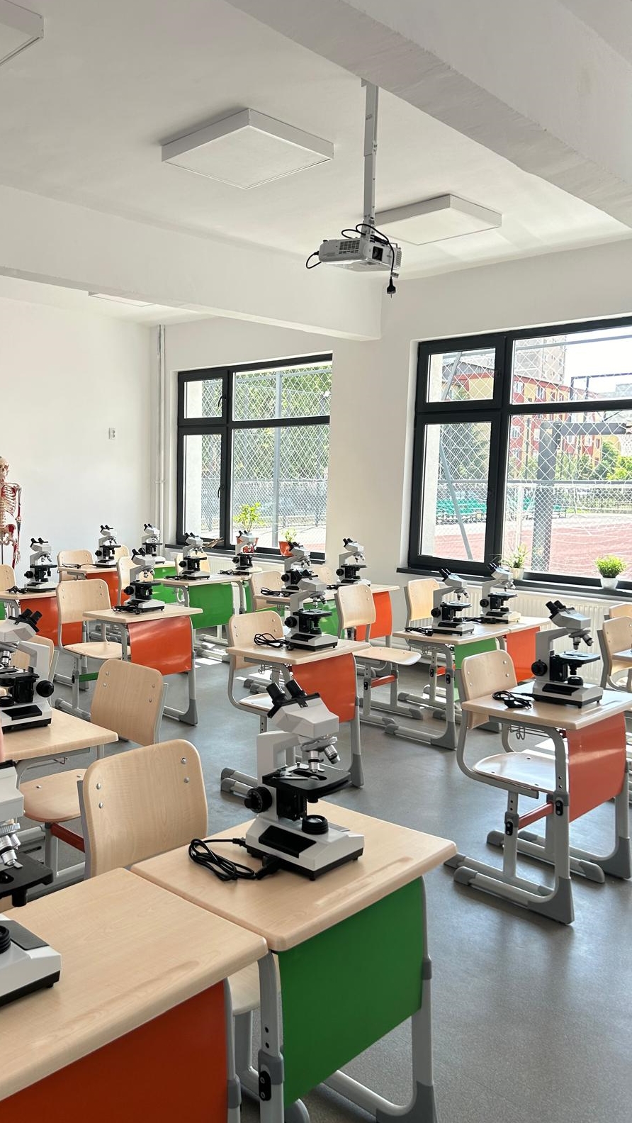 An școlar 2025-2026. Calendar cu zilele libere din noul contract colectiv de muncă al profesorilor și sărbătorile legale