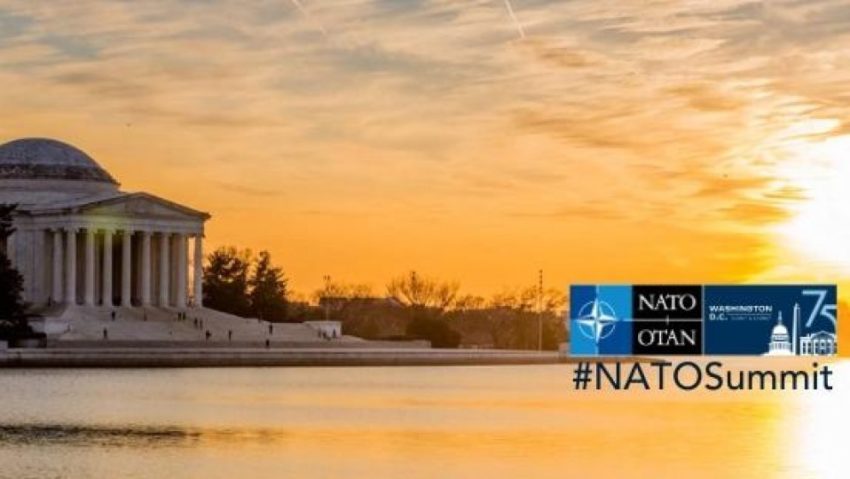 Cinci şefi de state au semnat o declaraţie comună la summitul NATO Cinci şefi de state au semnat o declaraţie comună la summitul NATO