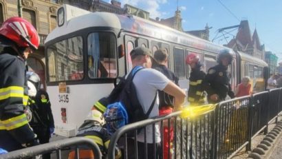 Timișoara: accident grav pe linia de tramvai