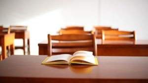 Peste 34.000 de elevi au situația școlară deschisă în Caraș-Severin. 577 sunt în învățământul special