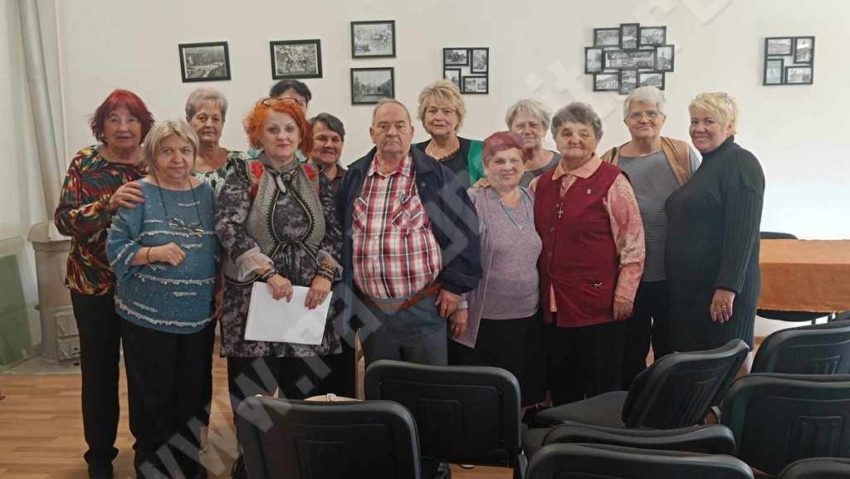 Ziua Internațională a Persoanelor Vârstnice, marcată la Casa de Ajutor Reciproc a Pensionarilor din Reşiţa Ziua Internațională a Persoanelor Vârstnice, marcată la Casa de Ajutor Reciproc a Pensionarilor din Reşiţa