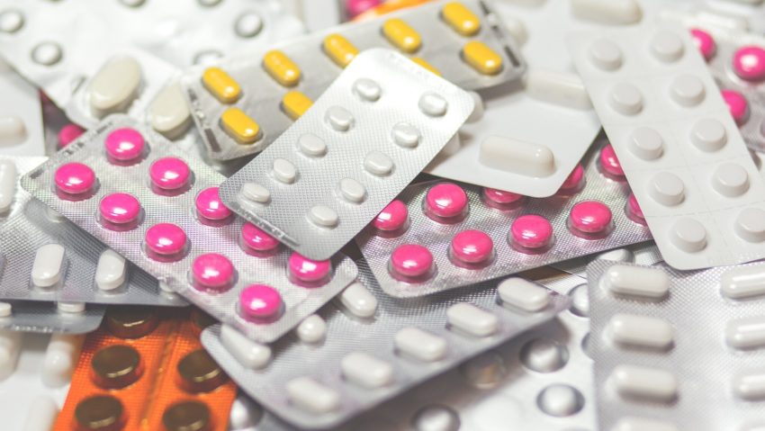 În Caraş-Severin: Două farmacii sunt deschise în prima zi din 2025 În Caraş-Severin: Două farmacii sunt deschise în prima zi din 2025