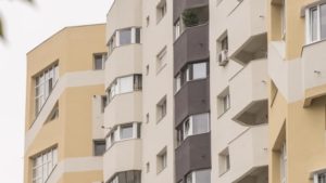 23 de blocuri din Reșița urmează să fie anvelopate. Primăria caută finanțare pentru o parte dintre proiecte