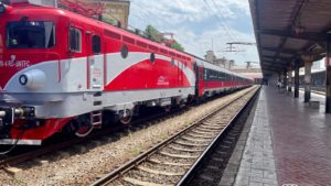 Modificări temporare în circulația trenurilor pe ruta Arad – Curtici, în perioada 17 iulie – 25 august 2025