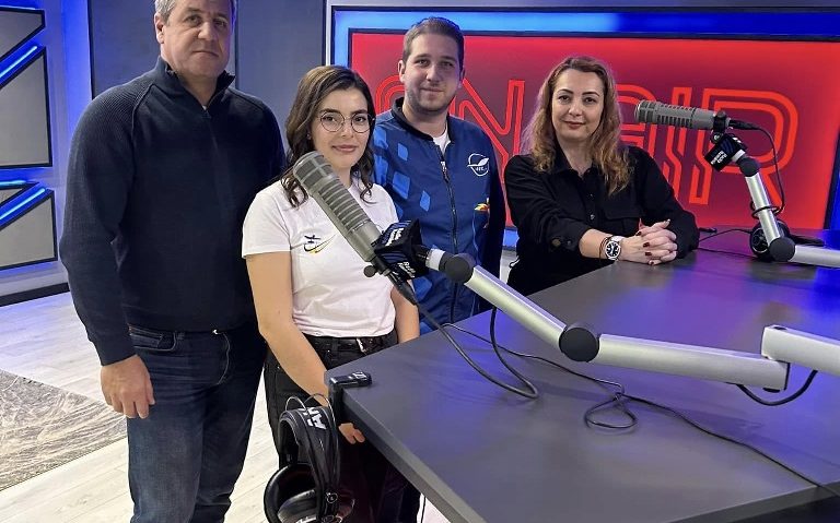 Aeroclubul ”Octavian Ulici” Caransebeș - cursuri gratuite pentru tineri piloți