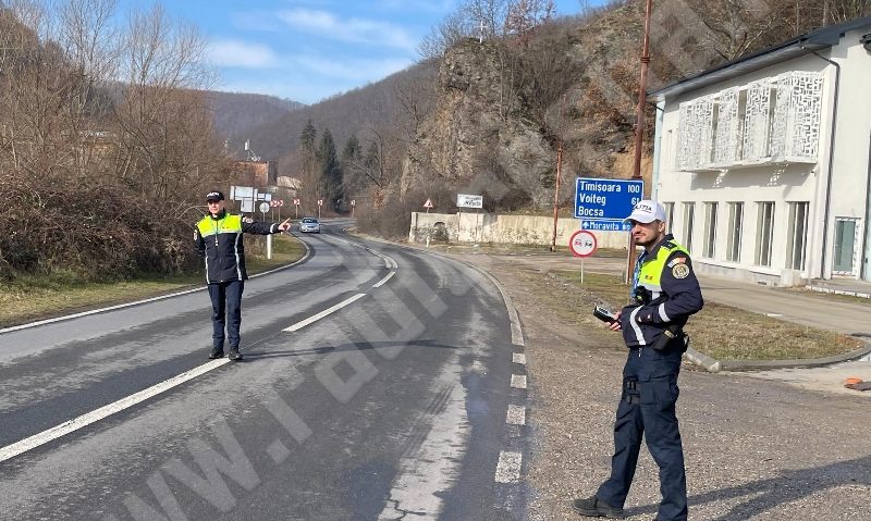 Caraș-Severin: acțiuni pentru prevenirea accidentelor rutiere produse din cauza abaterilor comise de pietoni Caraș-Severin: acțiuni pentru prevenirea accidentelor rutiere produse din cauza abaterilor comise de pietoni