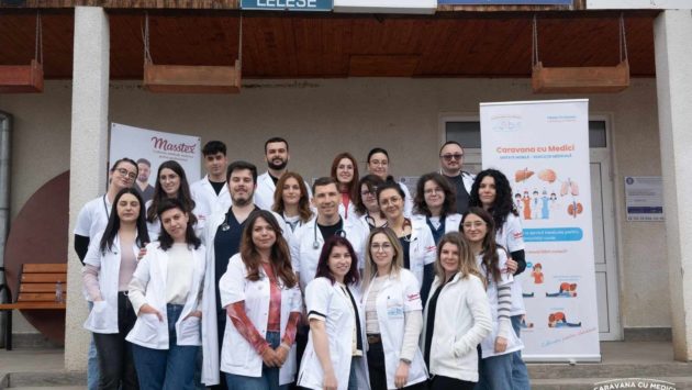 Investigaţii gratuite în prag de sărbători. Caravana cu Medici din Timişoara a ajuns în Ținutul Pădurenilor