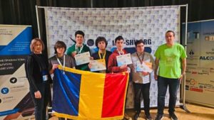 Elevii români au obținut o medalie de aur și șapte medalii de argint la Turneul Internațional Avansat de Informatică – IATI 2025, organizat în Bulgaria
