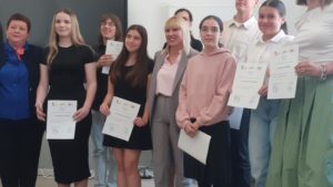 Diplome DSD la Colegiul Naţional „Diaconovici-Tietz” din Reșița – un pas important pentru viitorul elevilor