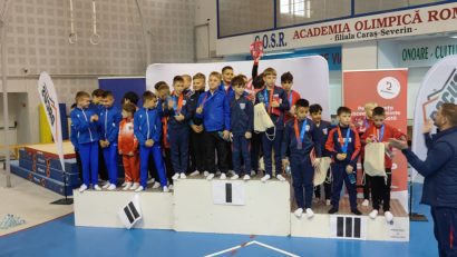 Viitorii campioni ai gimnasticii masculine au făcut spectacol la Reșița! Campionatul Național de juniori III, o reușită