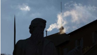 Fum alb la Vatican, Habemus Papam!