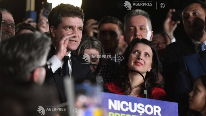 Prezidențiale 2025. Nicușor Dan este, matematic, președintele României Prezidențiale 2025. Nicușor Dan este, matematic, președintele României