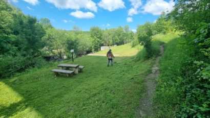 Acțiuni sezoniere de întreținere a traseelor și obiectivelor turistice în Parcul Național Semenic – Cheile Carașului