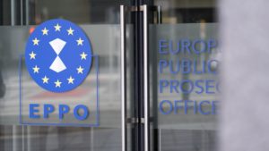 Suspiciuni de fraudă cu fonduri europene de aproape 2 milioane de euro la Primăria și Spitalul din Oravița