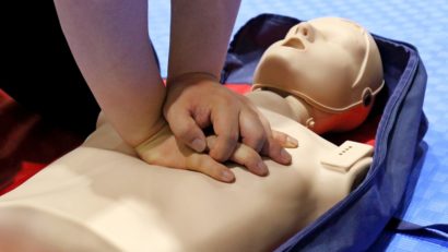 Maratonul Resuscitării ajunge la Reşiţa pe 1 Iunie: cursuri gratuite de prim ajutor în Centrul Civic