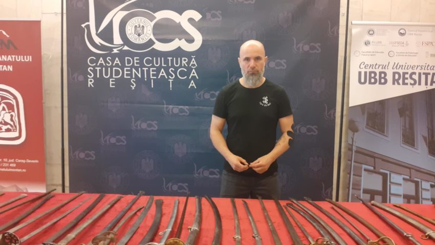 Cosmin Pop, artistul metalului din beci – legenda urbană care transformă fierul în artă Cosmin Pop, artistul metalului din beci – legenda urbană care transformă fierul în artă