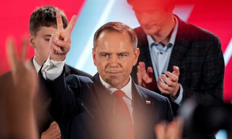 Candidatul naționalist conservator Karol Nawrocki a câștigat alegerile prezidențiale din Polonia (oficial) Candidatul naționalist conservator Karol Nawrocki a câștigat alegerile prezidențiale din Polonia (oficial)