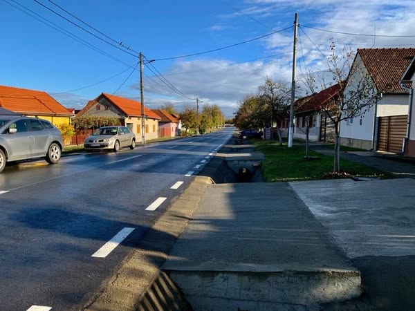Toate străzile din comuna Constantin Daicoviciu vor fi asfaltate! Investiția de 1,5 milioane euro se apropie de final