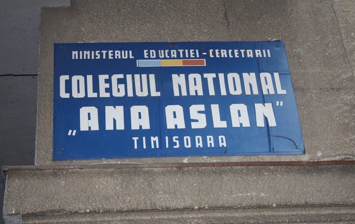 Colegiul Național „Ana Aslan” din Timișoara intră în reabilitare Colegiul Național „Ana Aslan” din Timișoara intră în reabilitare