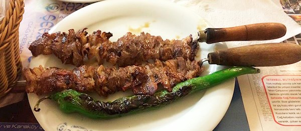 Kebab Şehzade – Deliciul imperial al bucătăriei otomane Kebab Şehzade – Deliciul imperial al bucătăriei otomane