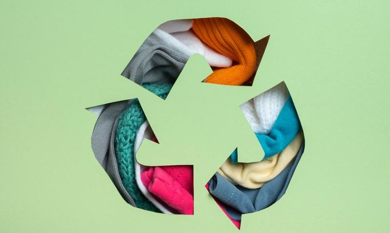 Timișorenii continuă să recicleze hainele vechi. Peste 15 tone de textile colectate prin campania Primăriei Timișorenii continuă să recicleze hainele vechi. Peste 15 tone de textile colectate prin campania Primăriei