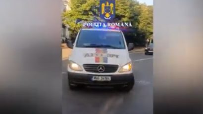 Șase români urmăriți internațional pentru furturi în Austria, reținuți în Mehedinți