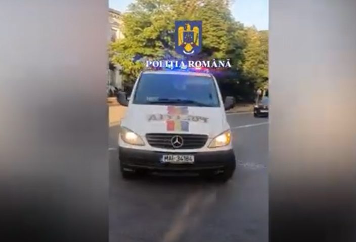 Șase români urmăriți internațional pentru furturi în Austria, reținuți în Mehedinți