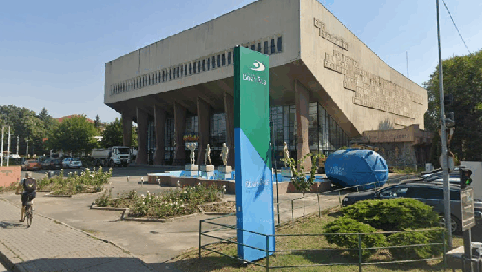 Sala Olimpia din Timișoara intră în renovare: investiție de 8,5 milioane lei pentru condiții moderne la competiții și evenimente Sala Olimpia din Timișoara intră în renovare: investiție de 8,5 milioane lei pentru condiții moderne la competiții și evenimente